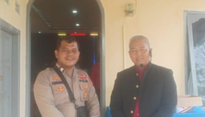 Personil Polsek Pelepat Melaksanakan Pengamanan Ibadah Jumat Agung dan Paskah 2026