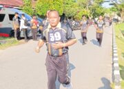 Bangun Semangat Ketahanan Fisik, Kapolresta Balikpapan Pimpin Samjas Berkala dengan Nuansa Humanis