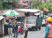 Sinergi Polri, TNI dan BPBD Siap Evakuasi Pohon Tumbang di Muara Rapak