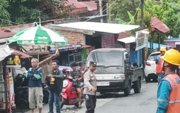Sinergi Polri, TNI dan BPBD Siap Evakuasi Pohon Tumbang di Muara Rapak