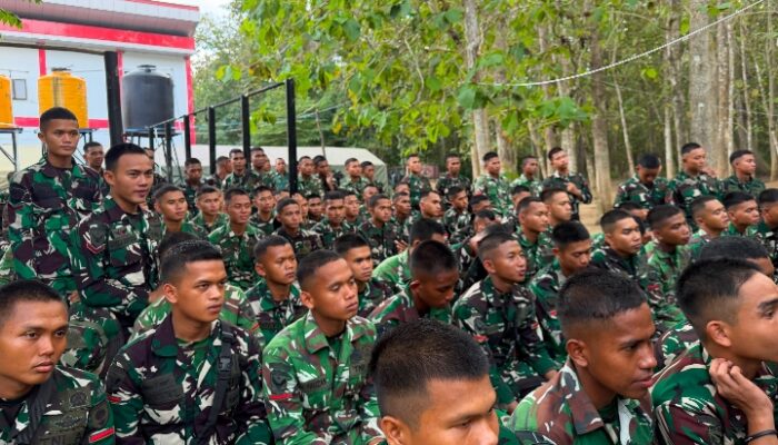 Semangat Nobar Piala Dunia, Danyonif TP 871/Lamaindo Sebut Kekompakan Tim Selalu Jadi Penunjang Keberhasilan Tugas